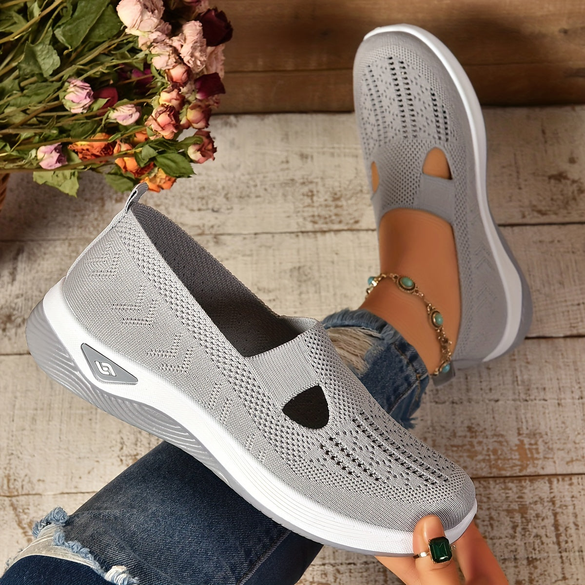 Carily | Orthopaedic slip-on shoes