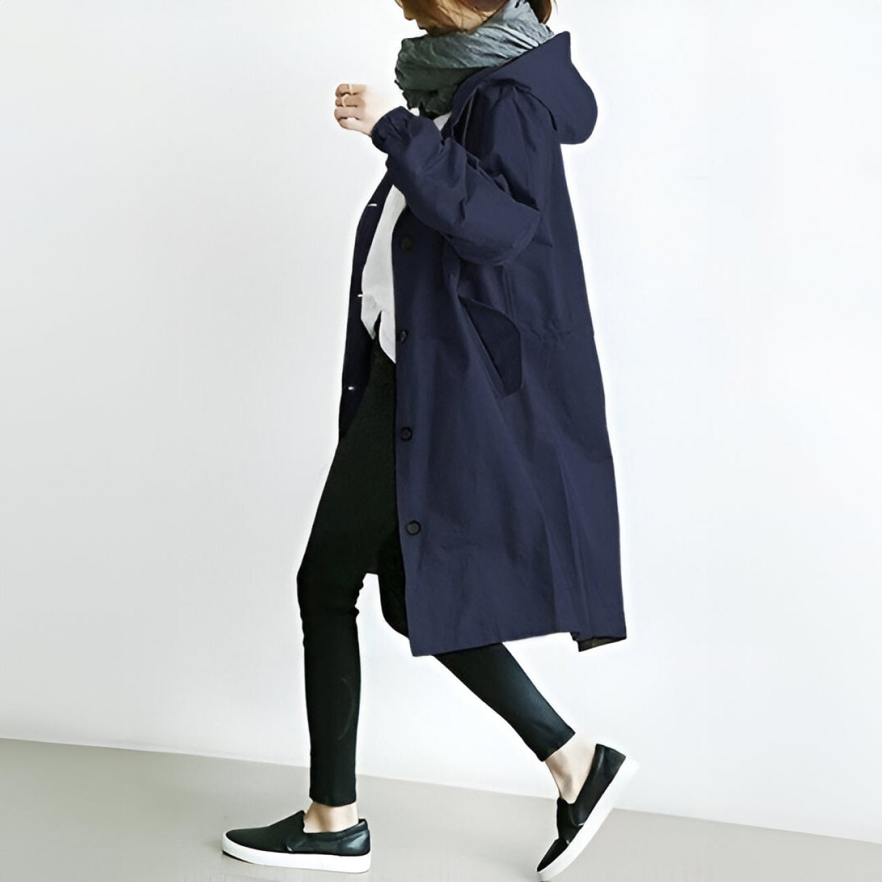 Catherine | Elegant Raincoat